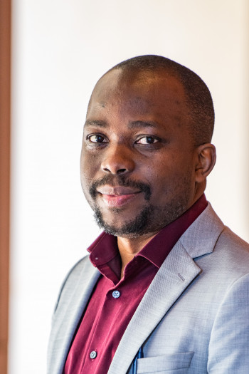 Dr Emmanuel  Epenge 