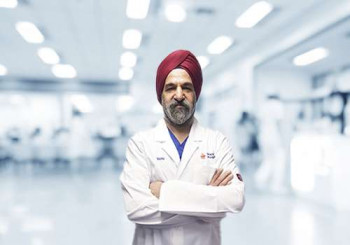 Dr Davinder Chadha Docteur Davinder Chadha