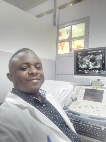 Docteur Patrick Mangoba
